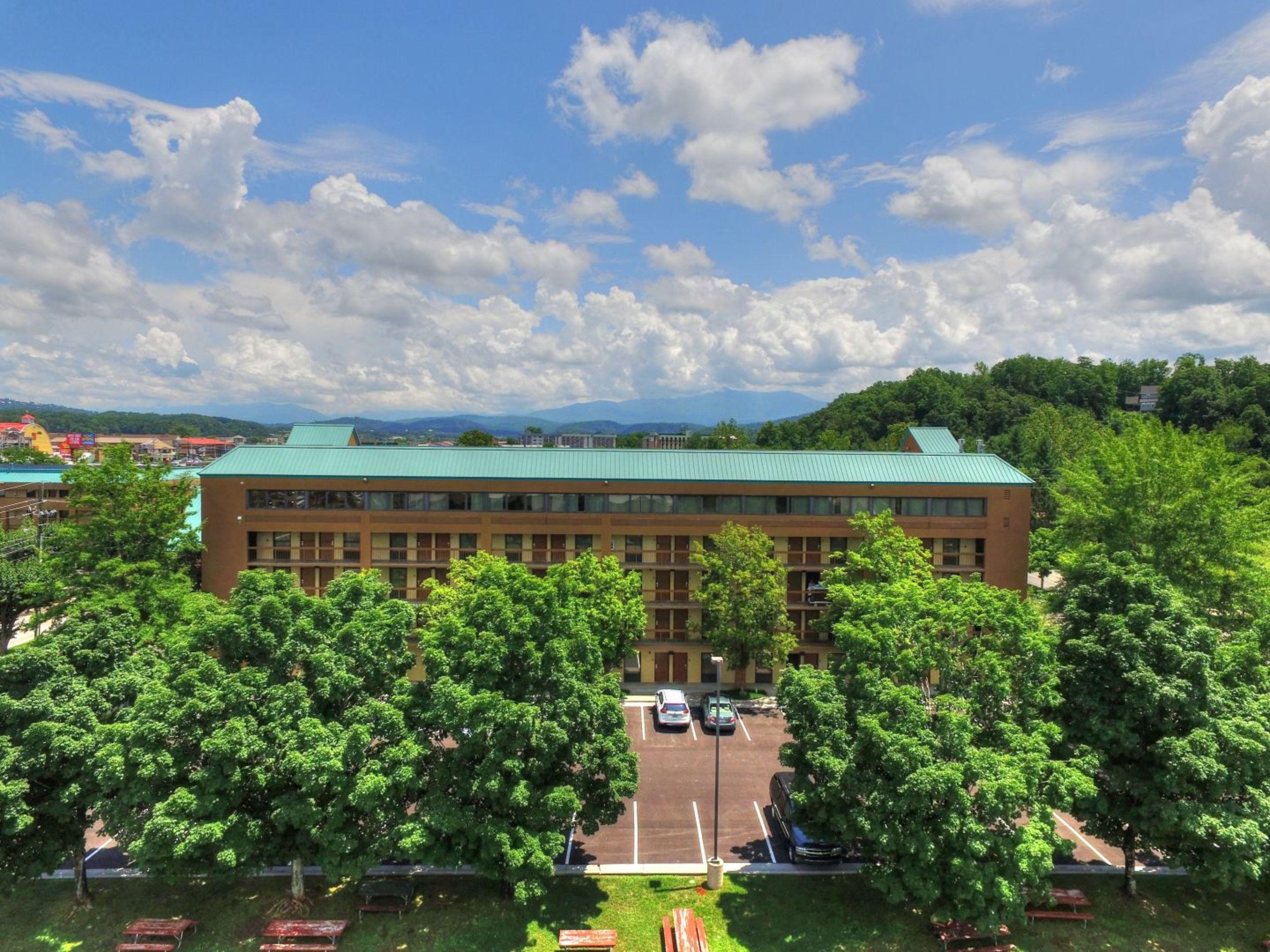 Quality Inn Near The Island Pigeon Forge Extérieur photo