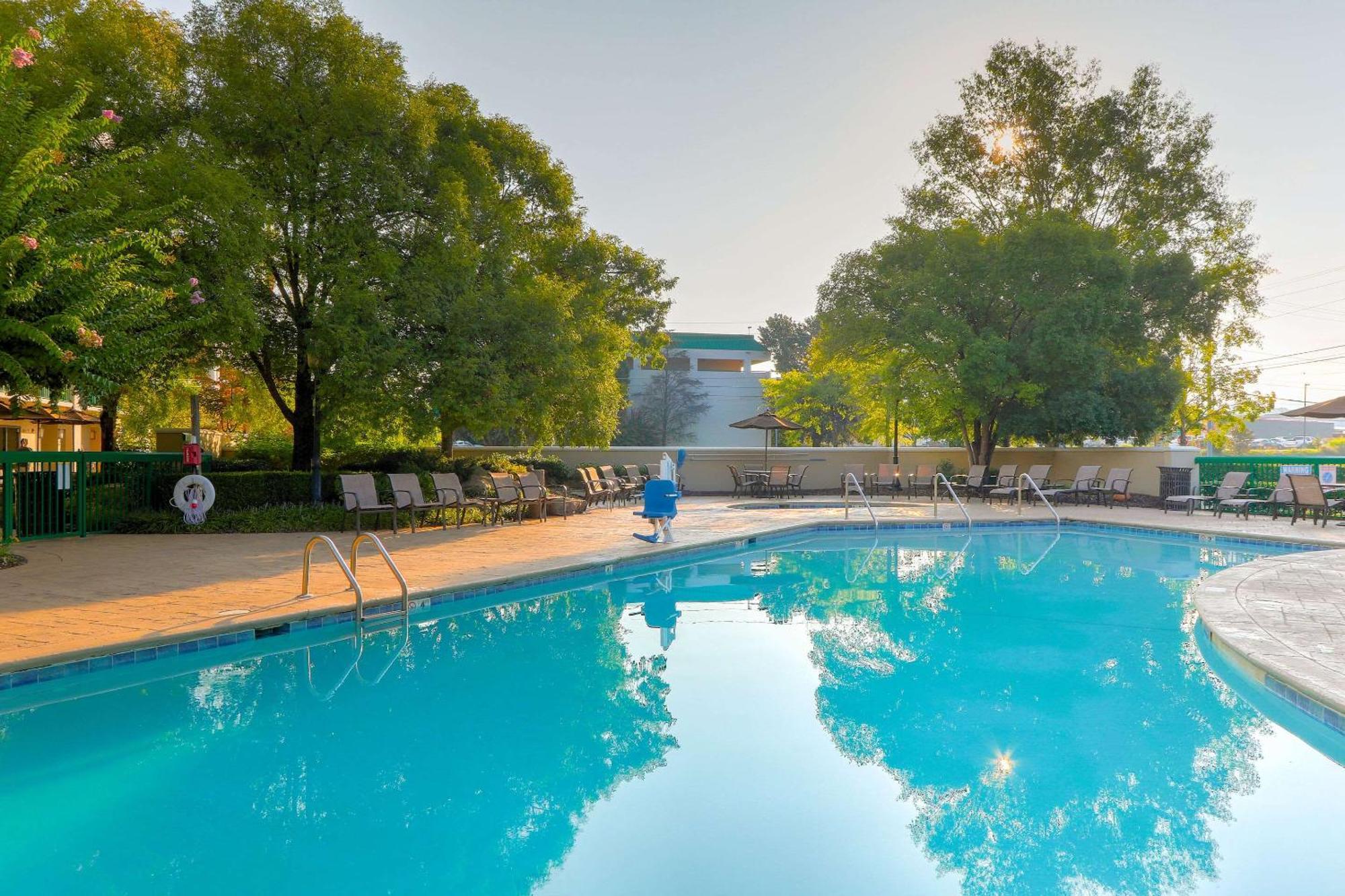 Quality Inn Near The Island Pigeon Forge Extérieur photo