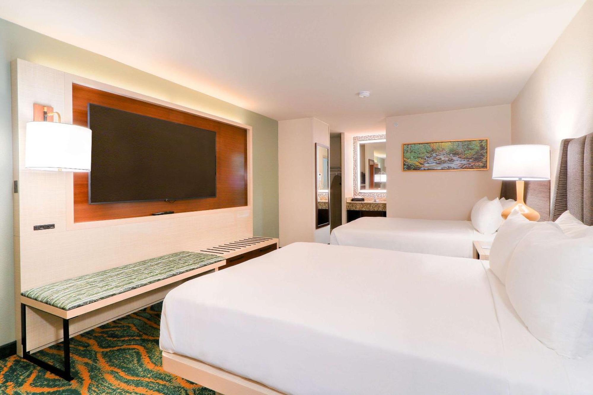 Quality Inn Near The Island Pigeon Forge Extérieur photo