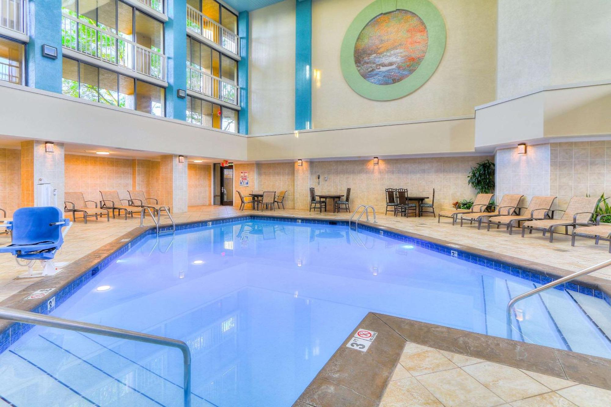 Quality Inn Near The Island Pigeon Forge Extérieur photo
