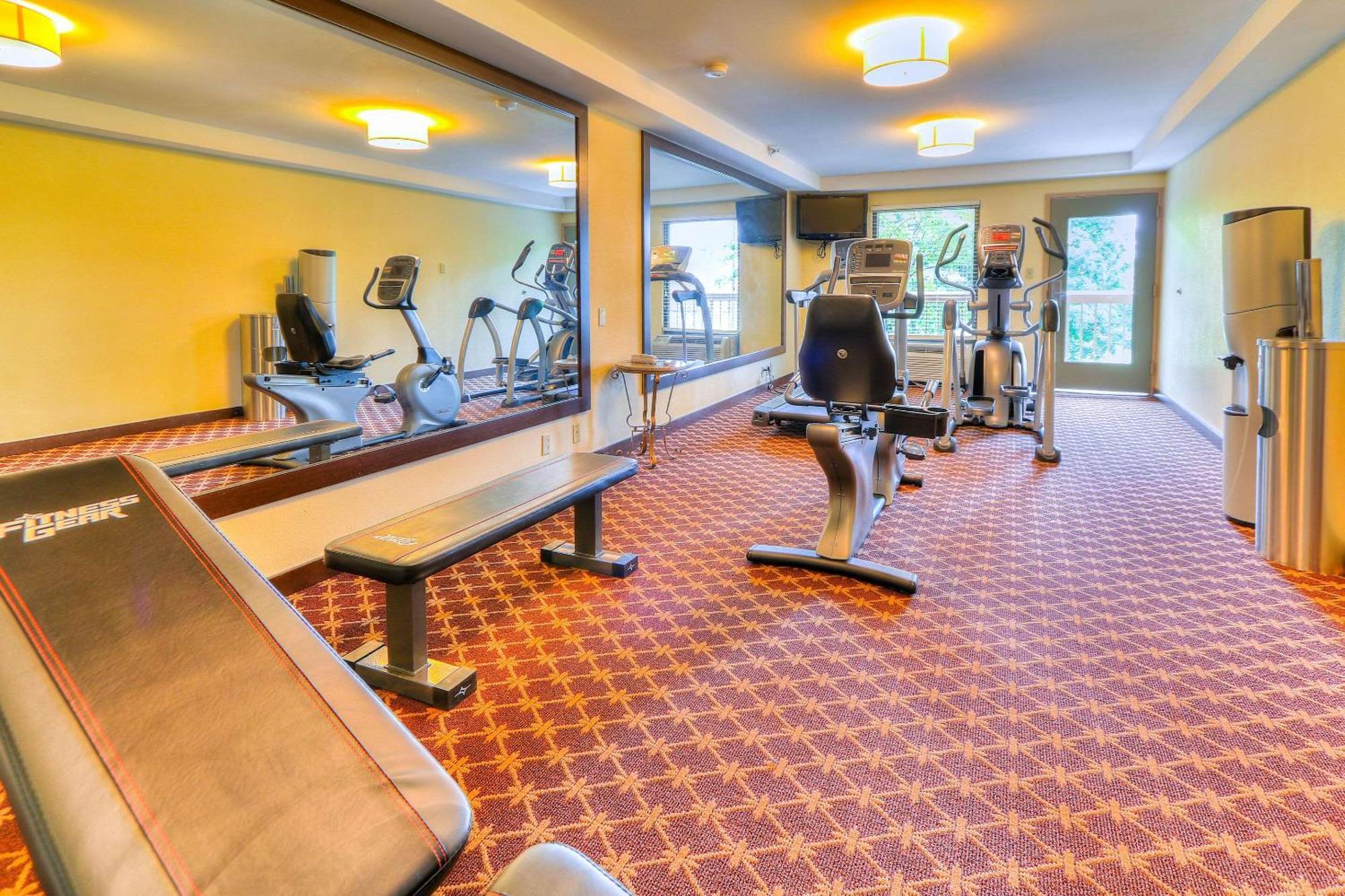 Quality Inn Near The Island Pigeon Forge Extérieur photo